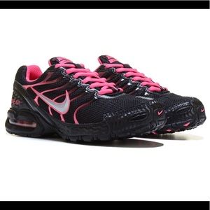 Size 10 Nike Air Max Torch 4